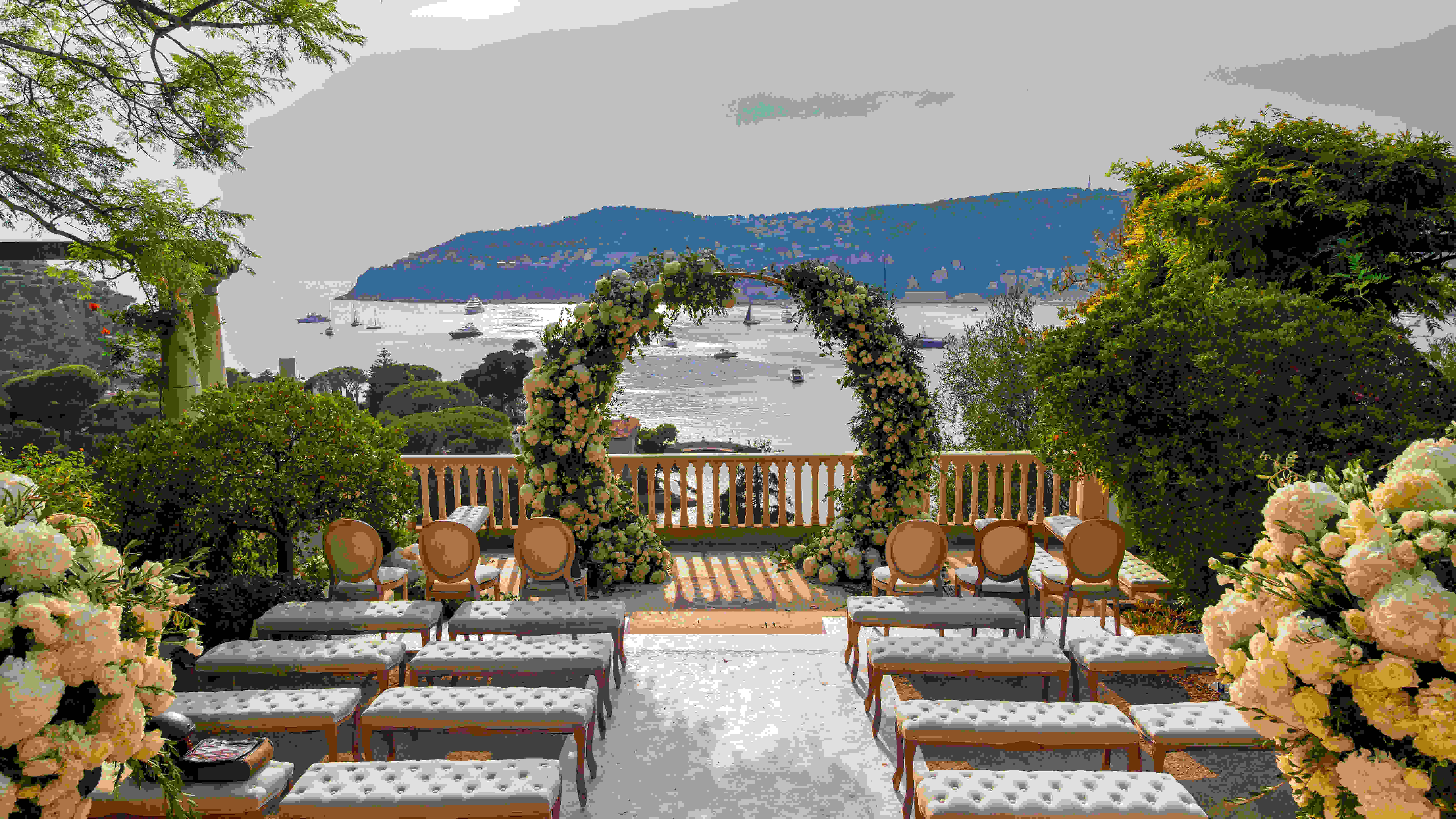 How Overseas Pakistanis Can Book Wedding Venues From Abroad